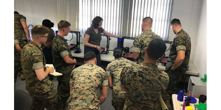 MCSC навчає морських піхотинців США використовувати 3D-принтери