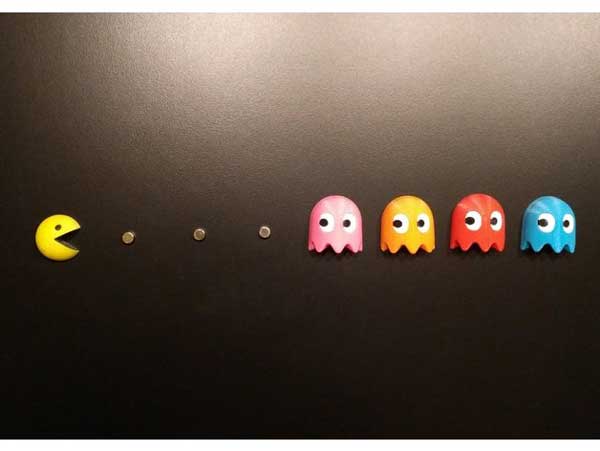 Крошечные 3D магниты на холодильник Pacman 